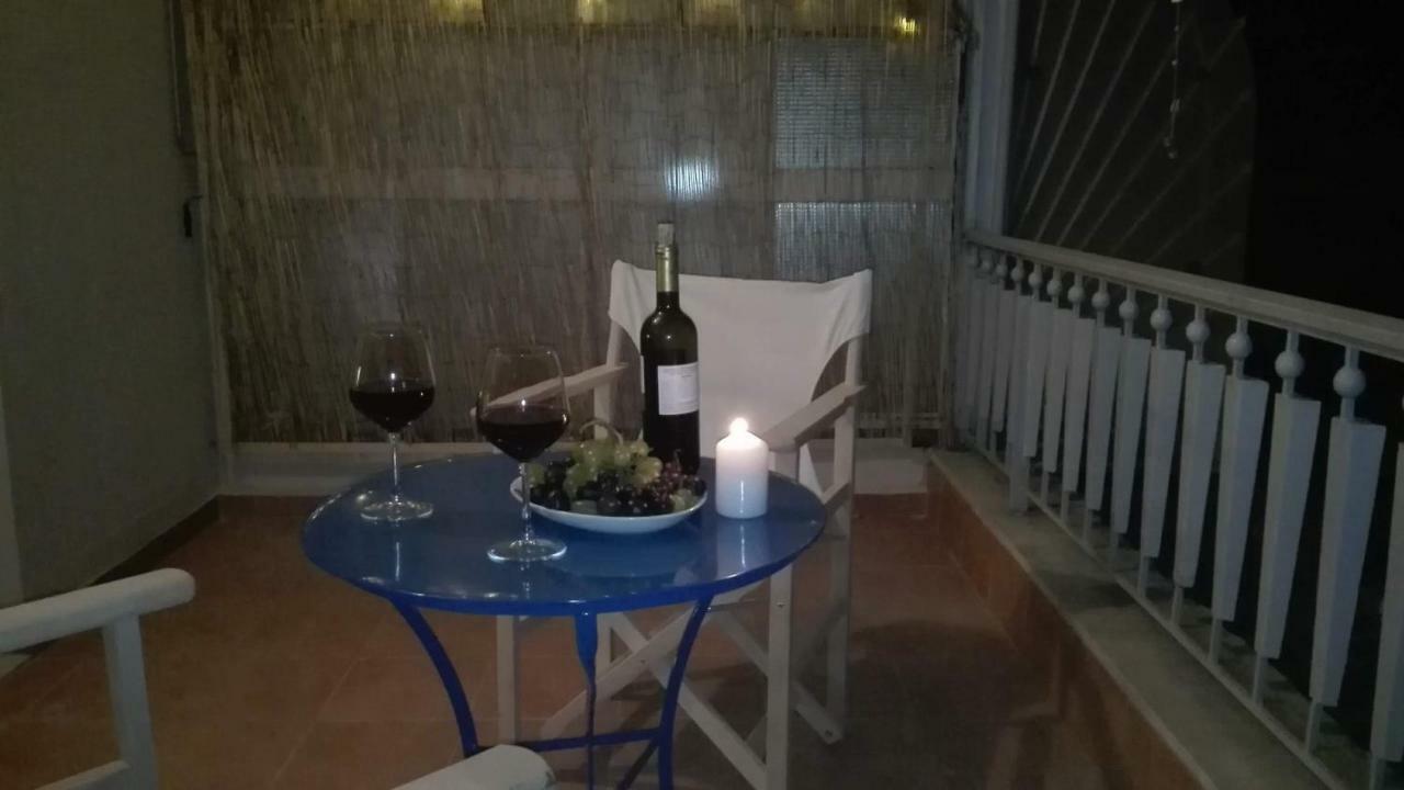 Just 9 Min From Acropolis Atenas Exterior foto